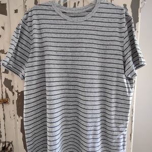 St John's Bay, Large crew neck tee